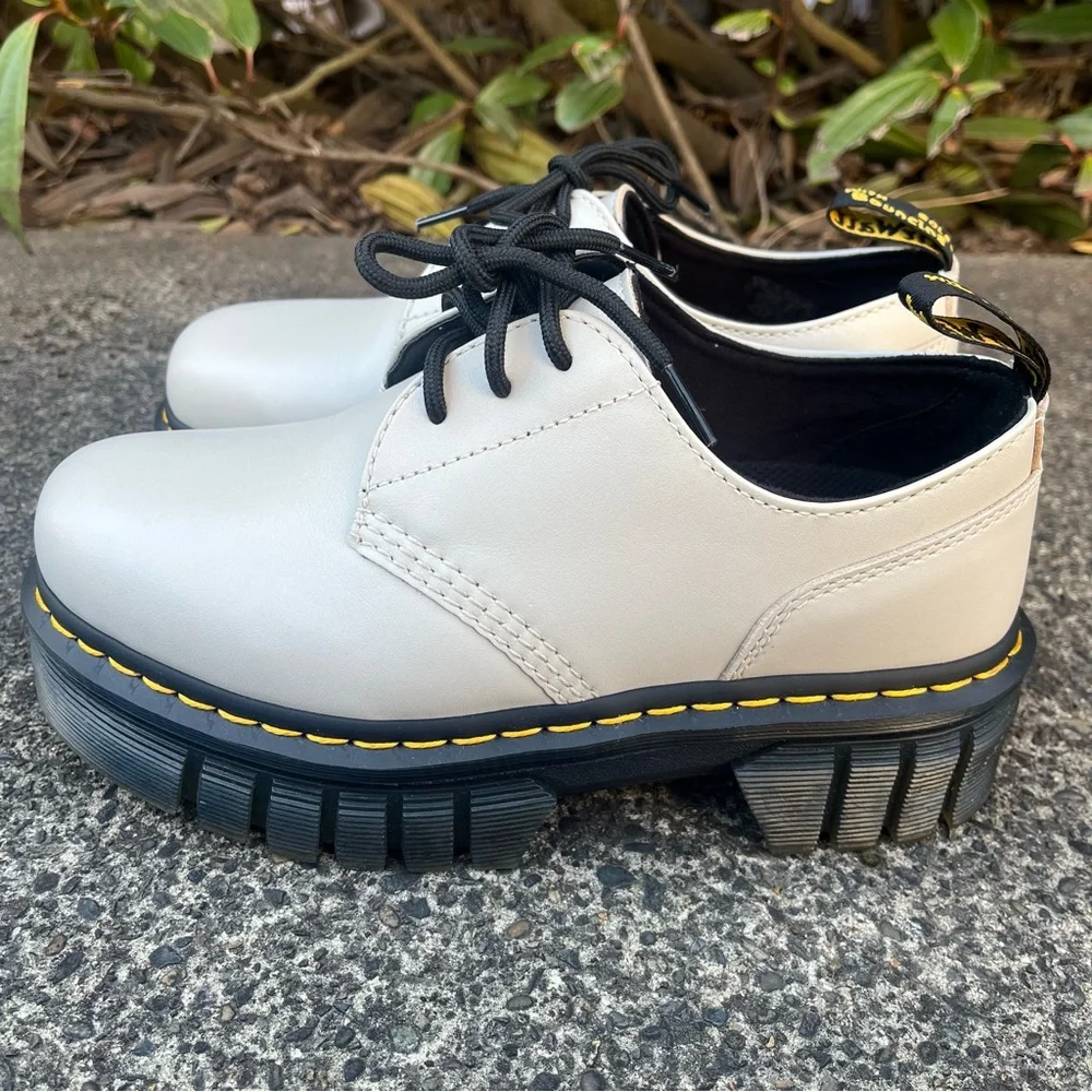 Dr. Martens dr martens
